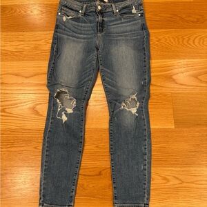 Paige Medium-Wash Verdugo Ankle Distressed Women Jeans